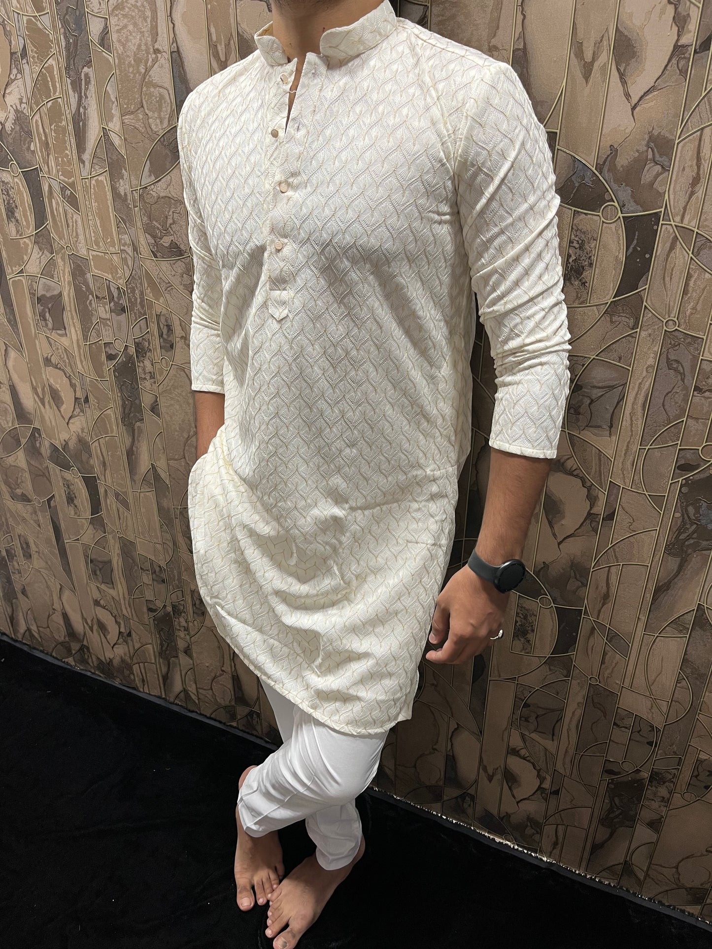Men’s White Kurta – Full Front & Back Embroidery with W-Pattern for Wedding & Festive Wear A37