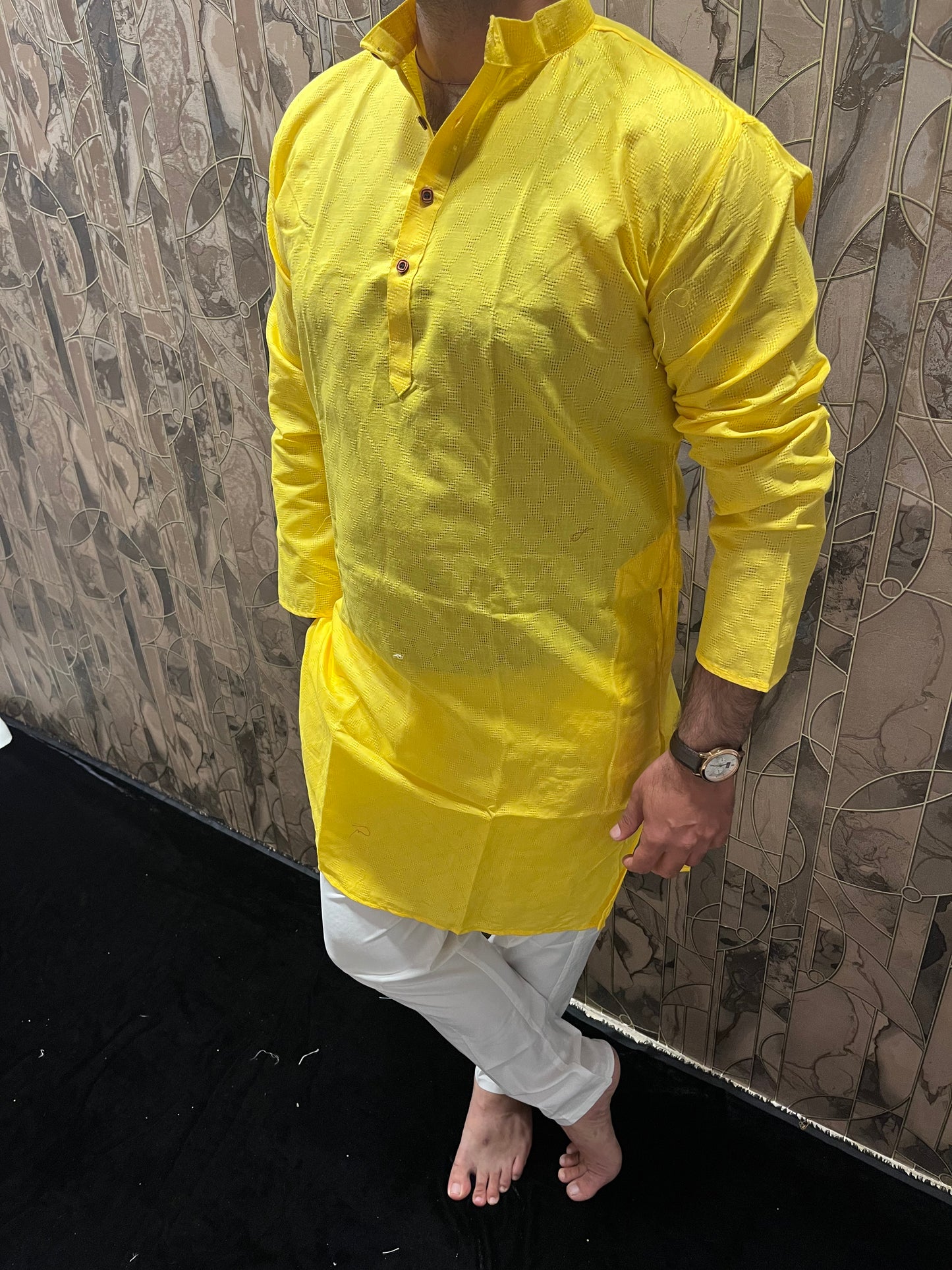 Men’s Pure Cotton Yellow Kurta – Classic Checks Pattern A22